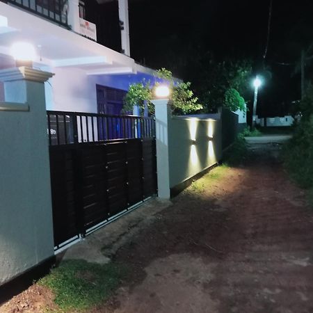 Great Yeheni Villa Hikkaduwa Exteriér fotografie