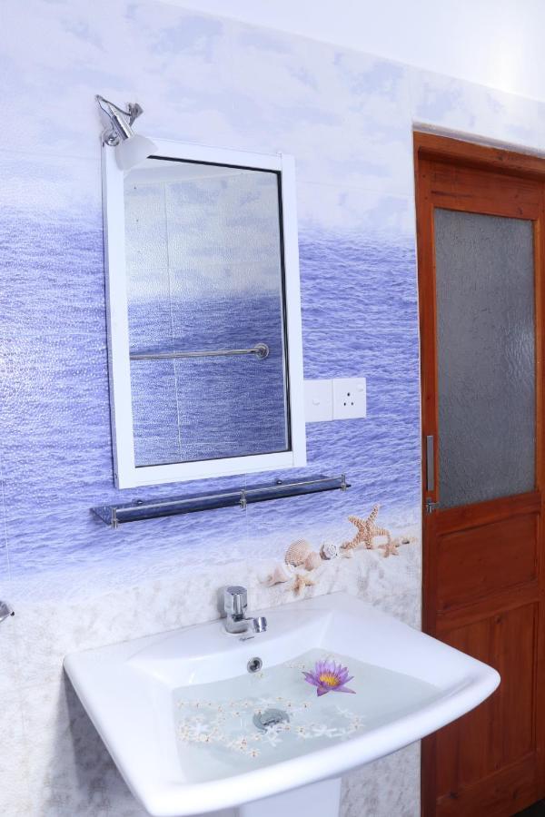 Great Yeheni Villa Hikkaduwa Exteriér fotografie