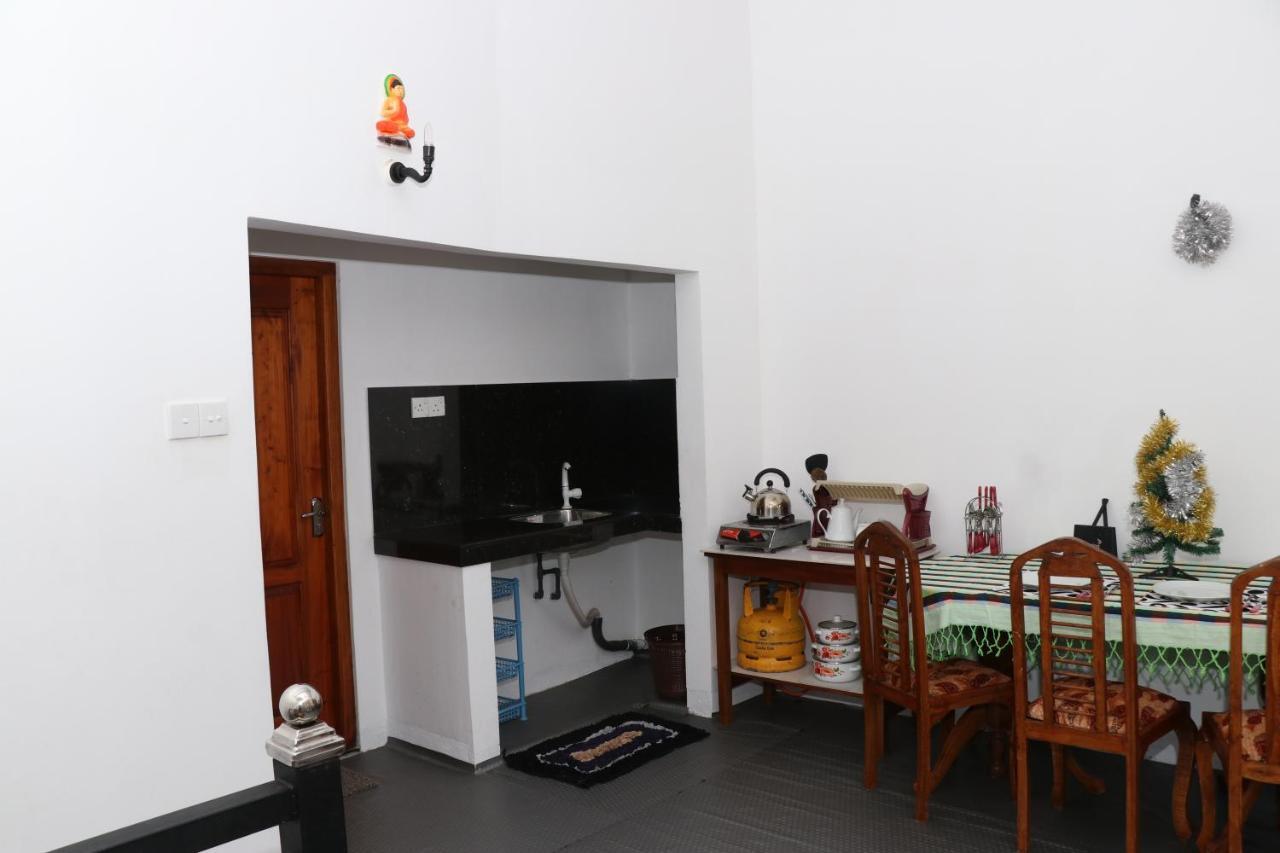 Great Yeheni Villa Hikkaduwa Exteriér fotografie